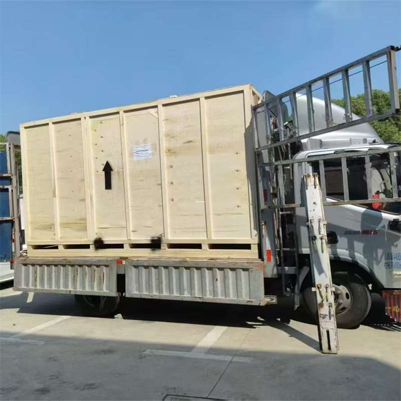 且末县红原县物流专线：畅行大件与出口快运之路